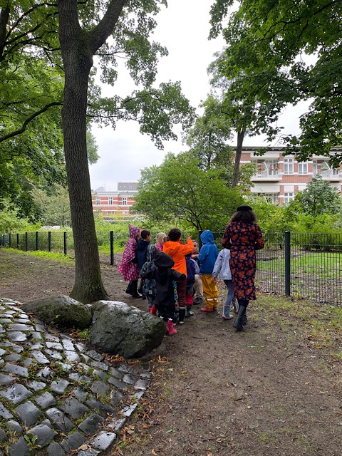 Kinder im Park